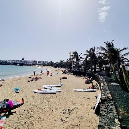 Pequeno Bungalow Firt Line Of The Sea Costa Teguise Extérieur photo