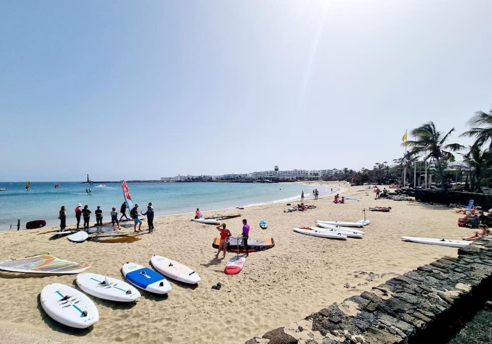 Pequeno Bungalow Firt Line Of The Sea Costa Teguise Extérieur photo