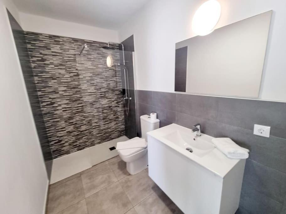 Pequeno Bungalow Firt Line Of The Sea Costa Teguise Extérieur photo