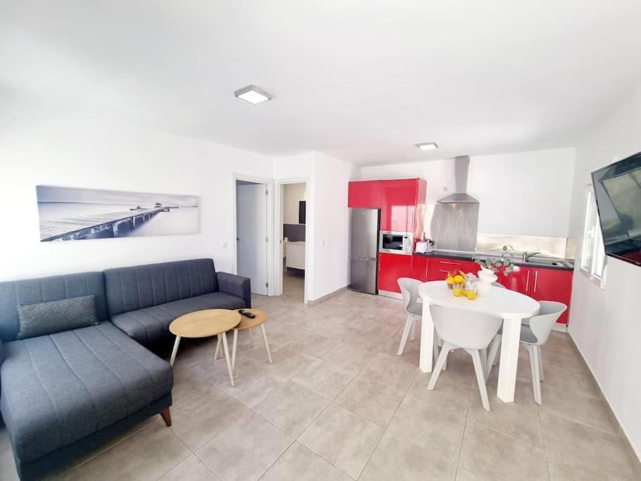 Pequeno Bungalow Firt Line Of The Sea Costa Teguise Extérieur photo